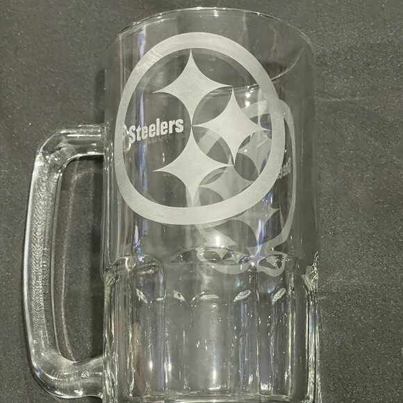 PITTSBURGH STEELERS ETCHED 8" GLASS BEER MUG STEIN - Picture 1 of 3